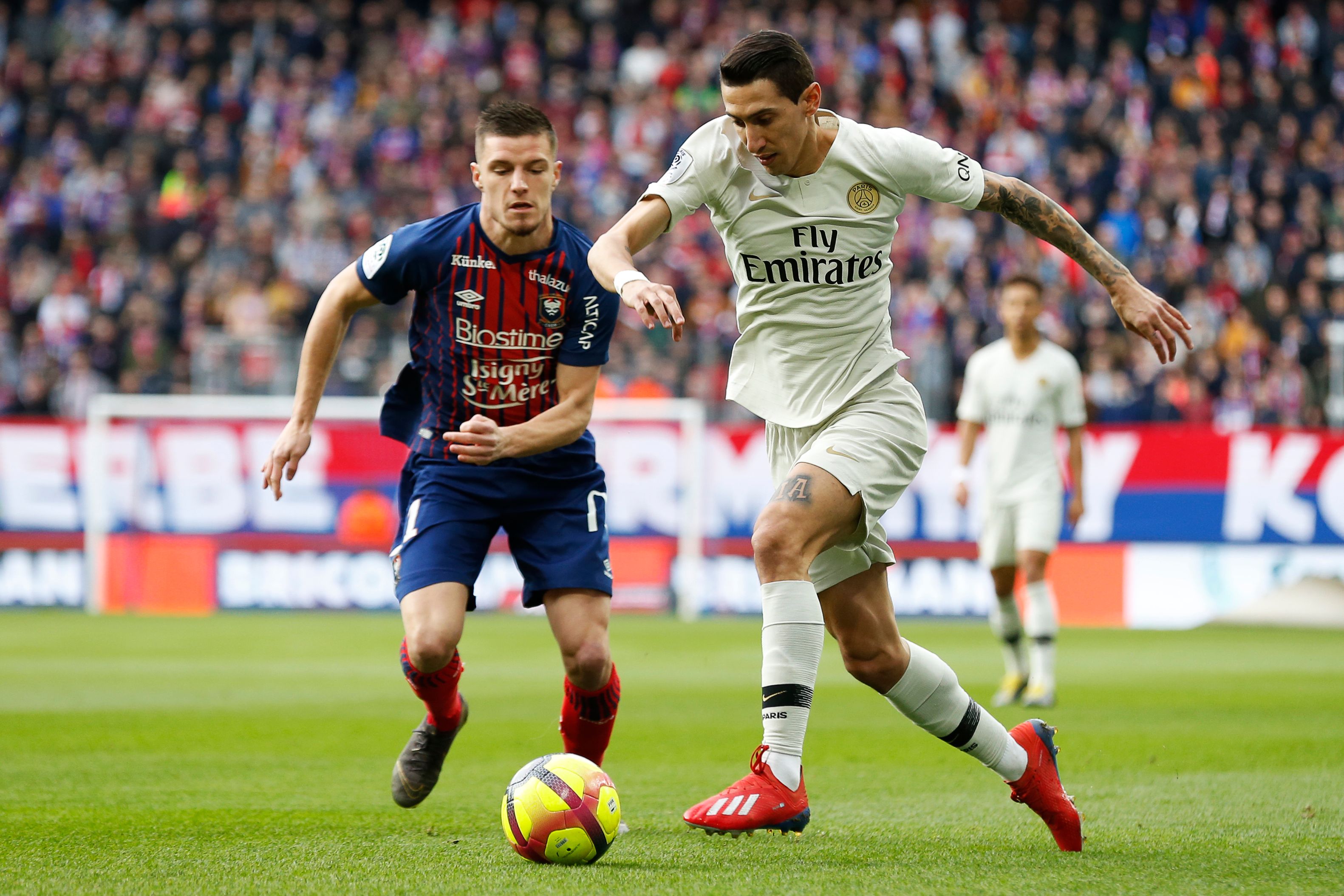 打破“球荒”！狼队时隔43天、5轮联赛再度取得英超进球（狼队终结进球荒：相隔43天、5轮之后再度在英超破门）