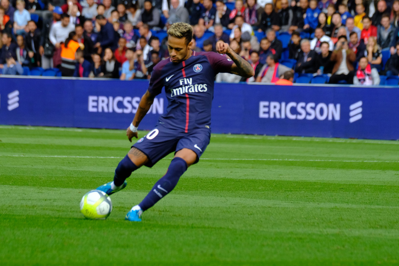 安以恩：铁人从来没拖欠过工资和奖金，这对球员来说是定心丸（安以恩：铁人从未拖欠薪酬，球员更放心）