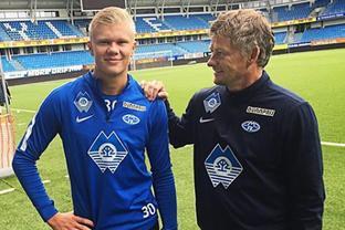 全运会女排战况：朱婷率队横扫天津，山东、江苏、上海皆完胜对手（全运会女排战报：朱婷领衔横扫天津，山东江苏上海齐获完胜）