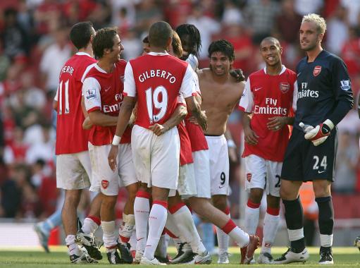 希尔德：库里缺阵时我们得填补空缺，用自己的方式串联比赛（希尔德：库里缺阵我们必须站出来，用各自方式带动比赛运转）