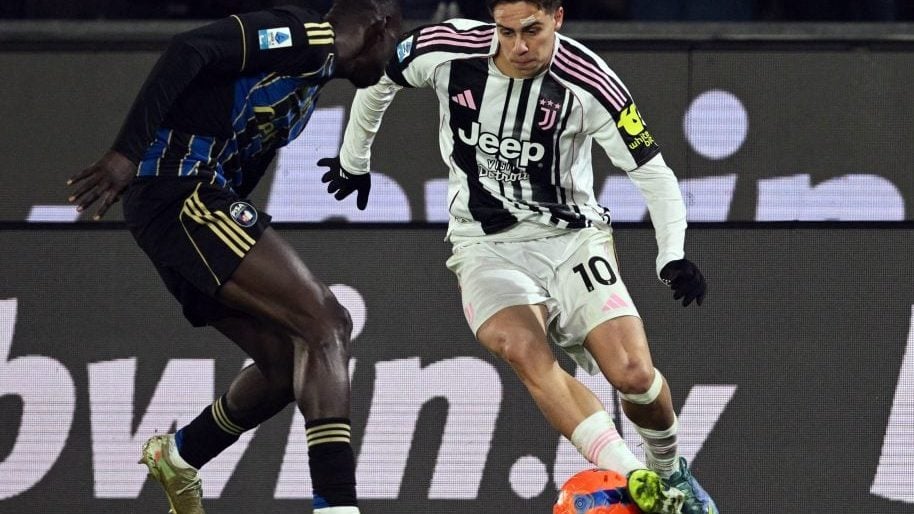 申花发布球队32岁生日海报，却把“32nd”写成“32th”（申花32岁生日海报闹乌龙，32nd被写成32th）