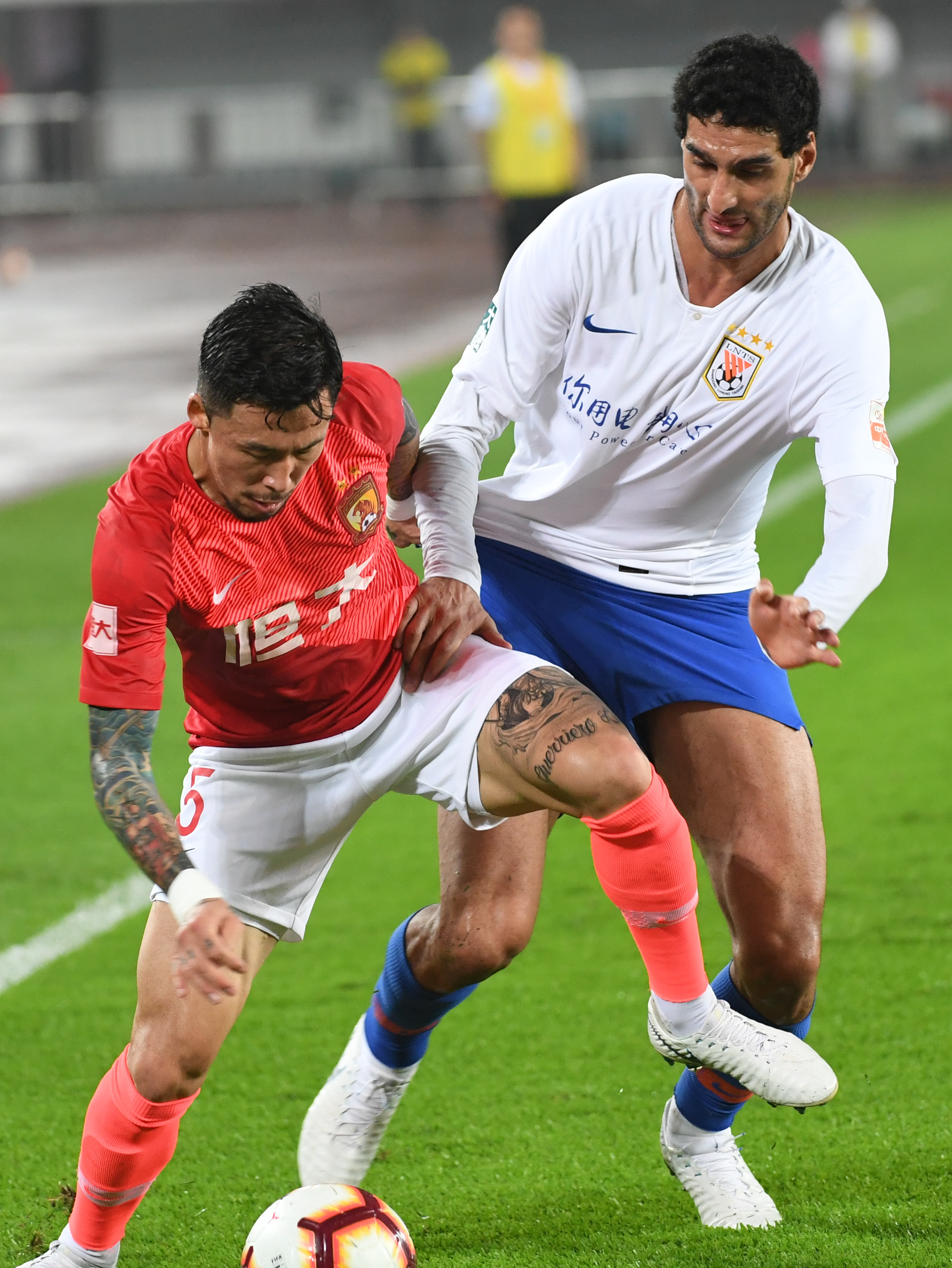 法尔克：拜仁认为超6500万欧签雅克松太贵，在关注弗拉霍维奇（法尔克：拜仁认为雅克松超6500万欧不划算，正关注弗拉霍维奇）