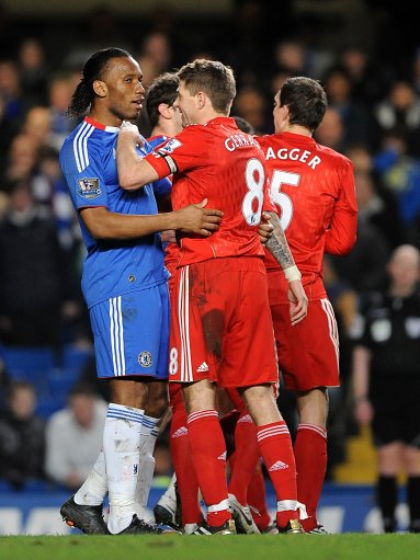 19岁国足新星登陆德乙，半年冲德甲，复刻传奇？（19岁国脚新秀登陆德乙，半年冲刺德甲，能否再写传奇？）