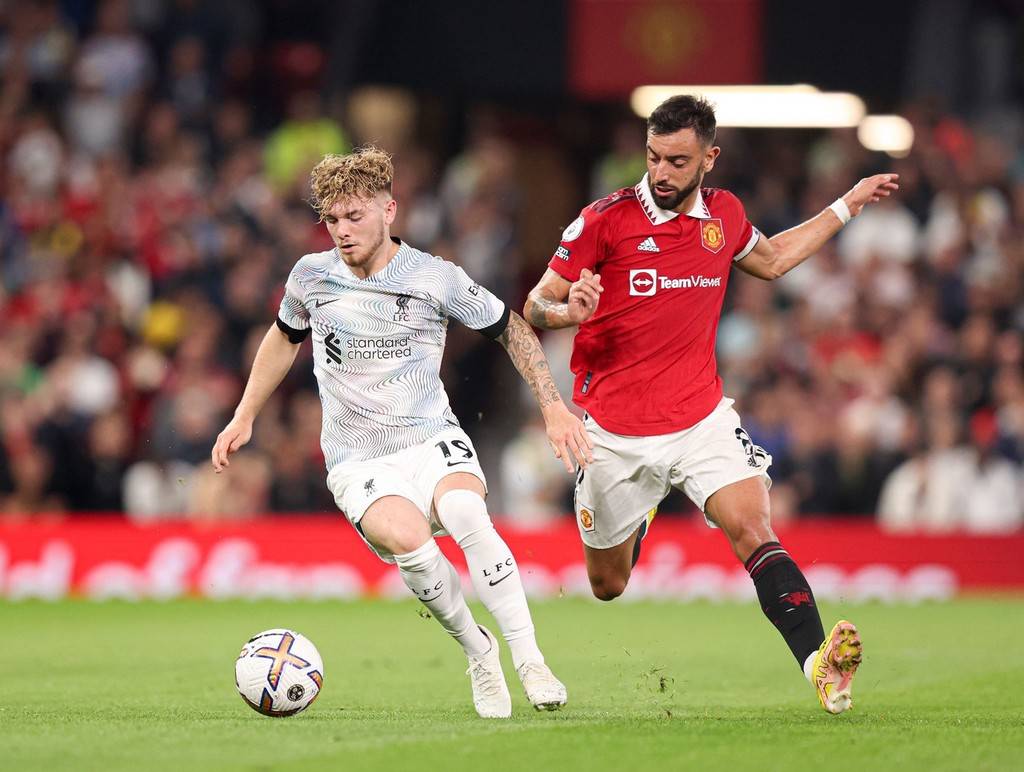 努内斯：边后卫是最难踢的位置之一，但我很享受这种挑战（努内斯直言边后卫属最难位置之一，却乐于迎接挑战）