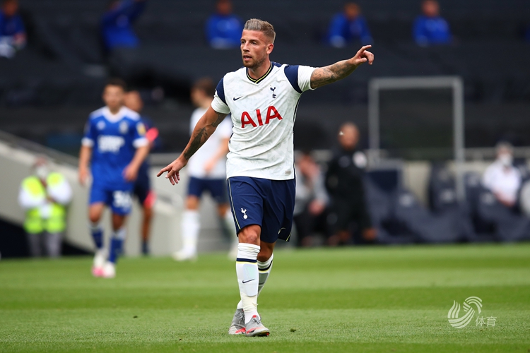 意媒：弗拉泰西对自己在国米的处境失望，愿意考虑冬窗离队（意媒：弗拉泰西对国米现状不满，或在冬窗寻求离队）