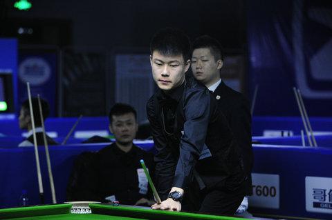 预选赛中再 预选赛中再